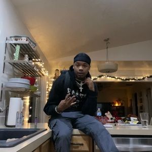 Meet your Posher, Hudson